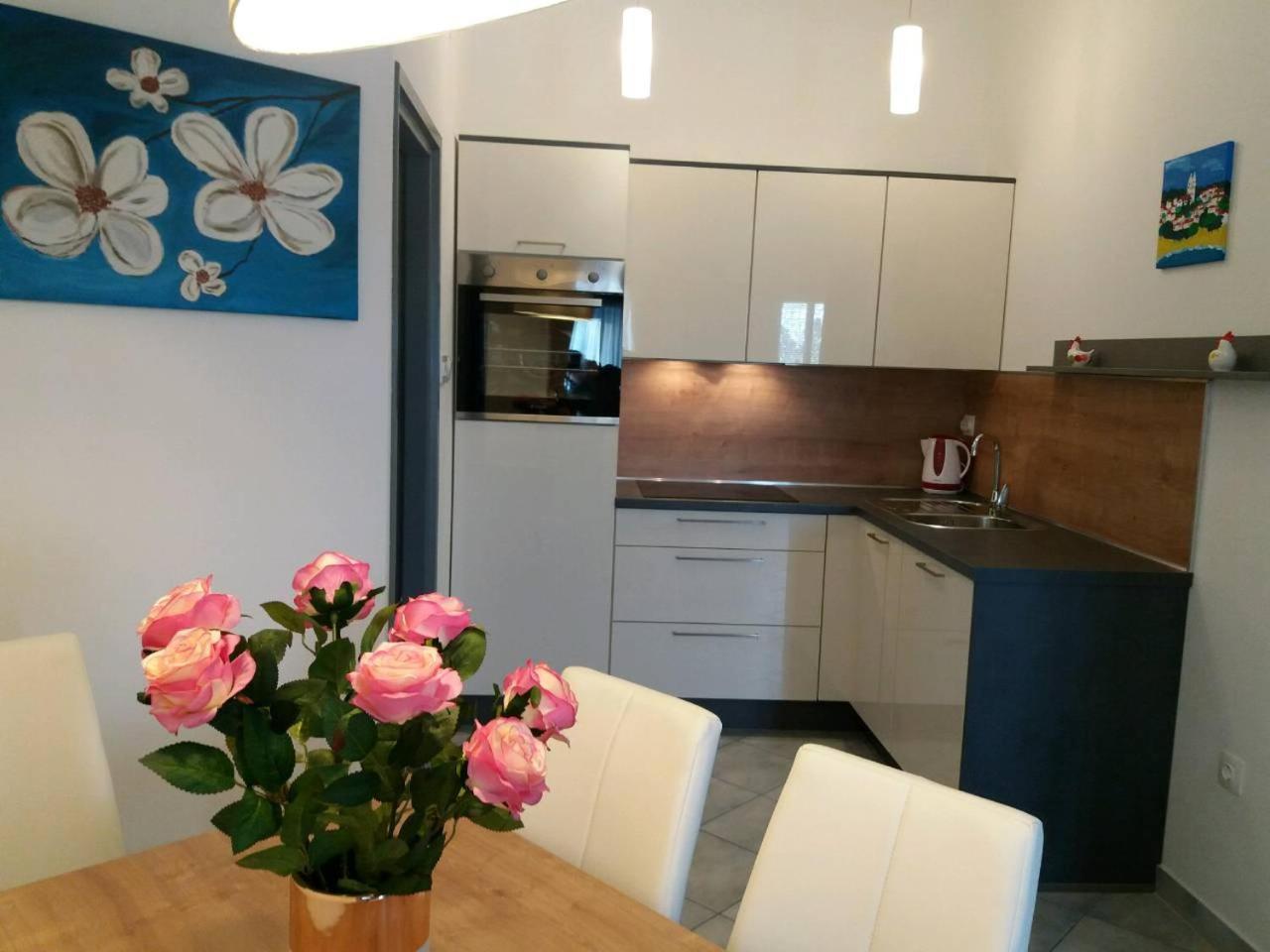 Mare Apartment